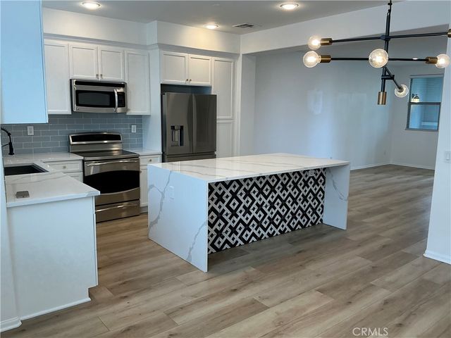 3009 E Pacific Coast, Long Beach, CA 90804
