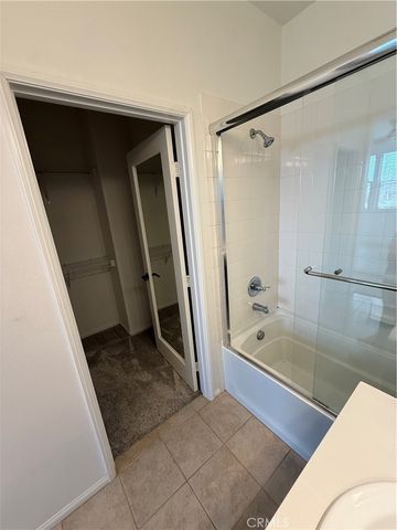 3009 E Pacific Coast, Long Beach, CA 90804