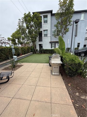 3009 E Pacific Coast, Long Beach, CA 90804