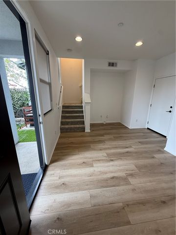 3009 E Pacific Coast, Long Beach, CA 90804