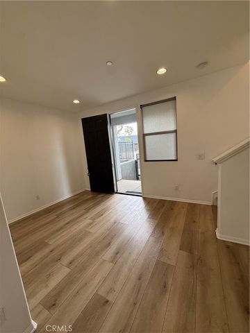 3009 E Pacific Coast, Long Beach, CA 90804