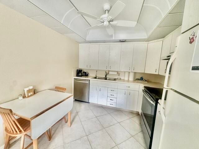 3018 Ainslie B, Boca Raton, FL 33434