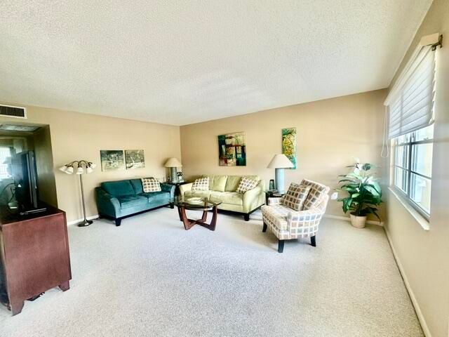 3018 Ainslie B, Boca Raton, FL 33434