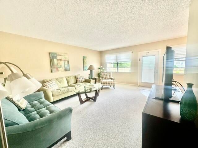 3018 Ainslie B, Boca Raton, FL 33434
