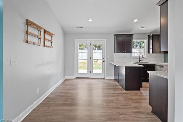 122 Fosstorall Road, King, NC 27021