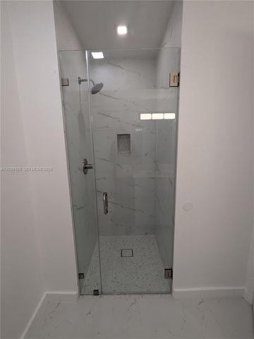10245 NW 9th Street Circle 2109, Miami, FL 33172