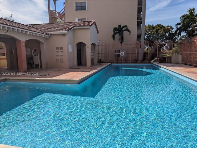 10245 NW 9th Street Circle 2109, Miami, FL 33172