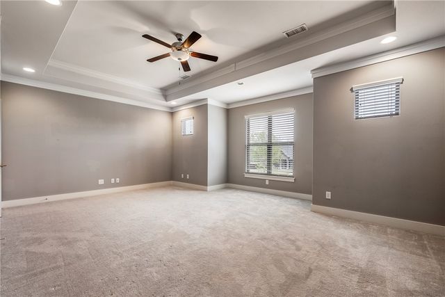 701 NE Green Creek Road, Bentonville, AR 72712