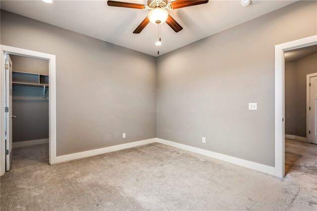 701 NE Green Creek Road, Bentonville, AR 72712