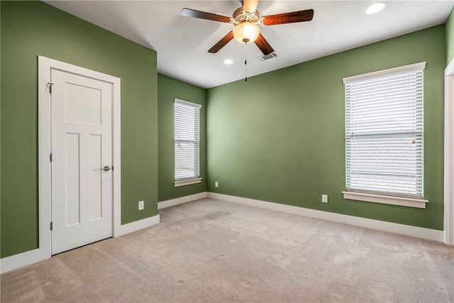 701 NE Green Creek Road, Bentonville, AR 72712