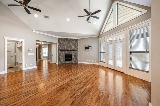 701 NE Green Creek Road, Bentonville, AR 72712