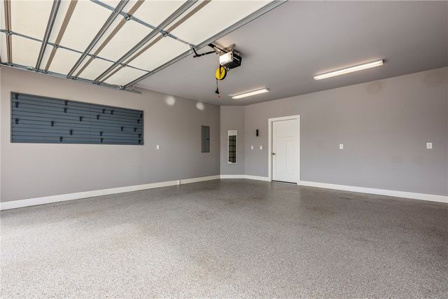 701 NE Green Creek Road, Bentonville, AR 72712