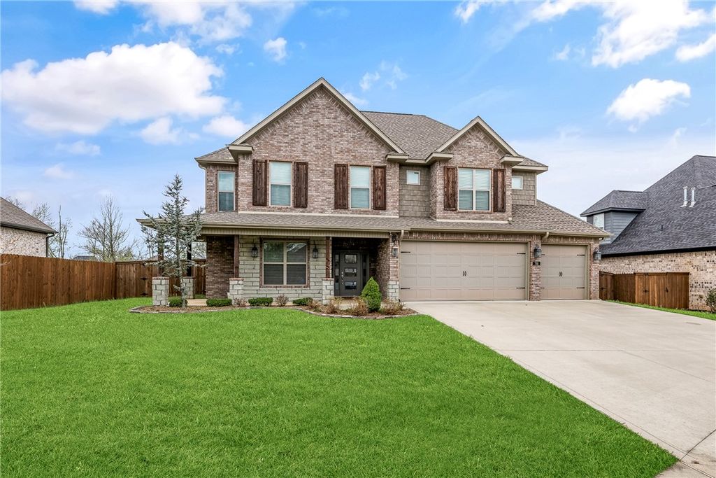 701 NE Green Creek Road, Bentonville, AR 72712