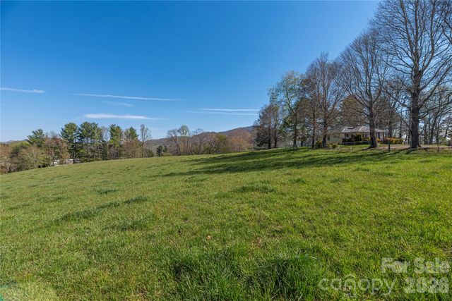 284 Woodland Church Road, Clyde, NC 28721