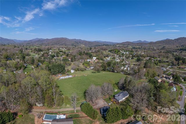 284 Woodland Church Road, Clyde, NC 28721