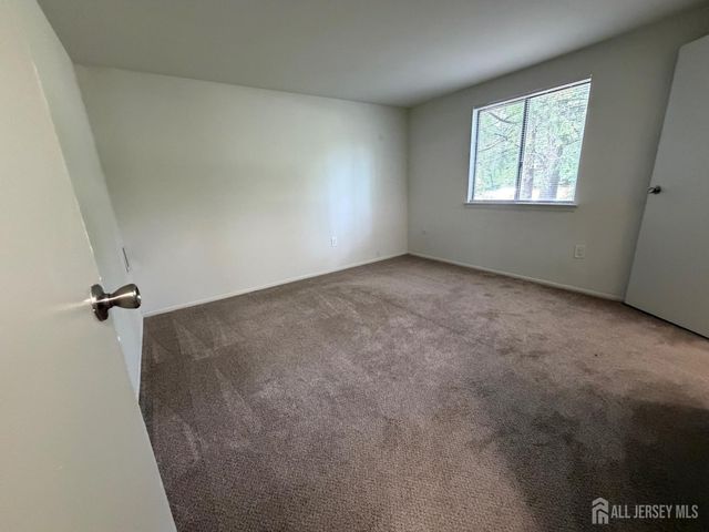 2005 Quail Ridge Drive 722, Plainsboro, NJ 08563