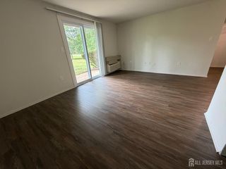 2005 Quail Ridge Drive 722, Plainsboro, NJ 08563