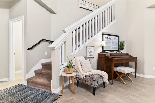 313 Countryside Drive, Aubrey, TX 76227