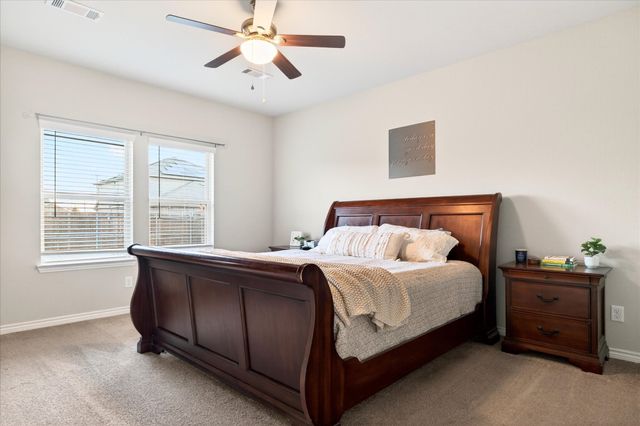 313 Countryside Drive, Aubrey, TX 76227