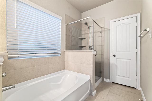 313 Countryside Drive, Aubrey, TX 76227