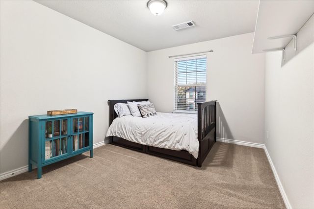 313 Countryside Drive, Aubrey, TX 76227