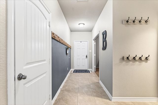 313 Countryside Drive, Aubrey, TX 76227