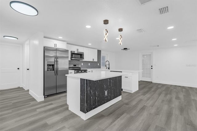 3325 DARLINGTON ROAD, Holiday, FL 34691