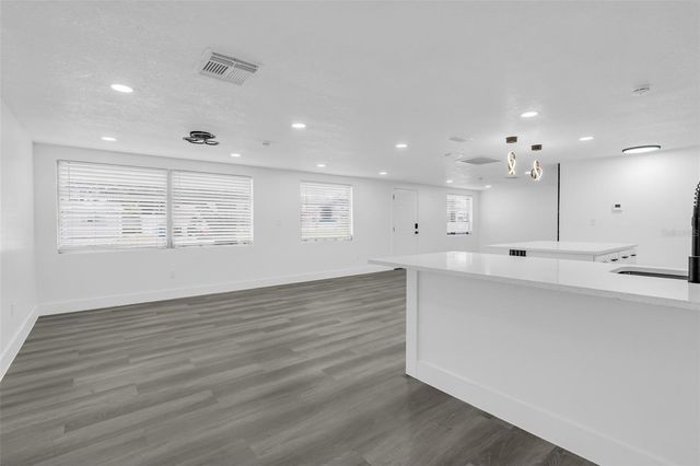 3325 DARLINGTON ROAD, Holiday, FL 34691