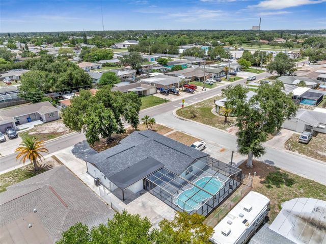 3325 DARLINGTON ROAD, Holiday, FL 34691