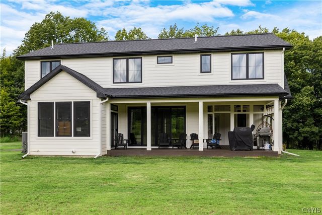 7501 Harrington Terrace, Manlius, NY 13104