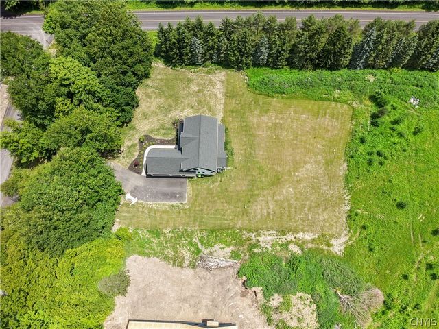 7501 Harrington Terrace, Manlius, NY 13104