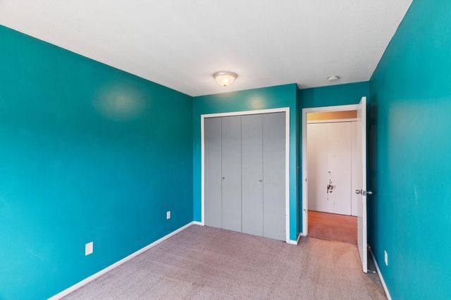 901 11th Avenue S 5, Hopkins, MN 55343