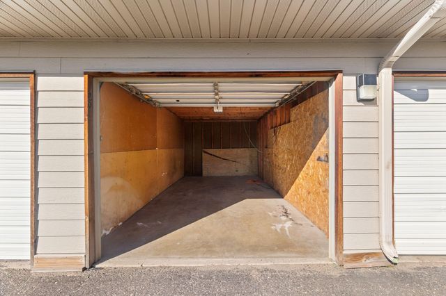 901 11th Avenue S 5, Hopkins, MN 55343
