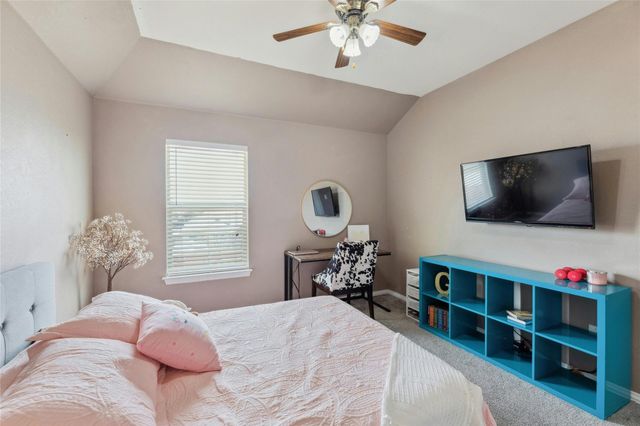 1004 Wallin Farms CV, Hutto, TX 78634