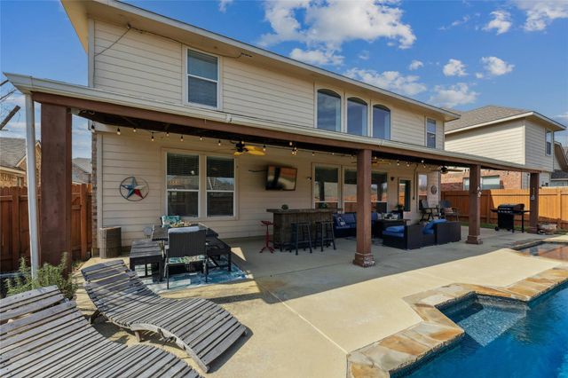 1004 Wallin Farms CV, Hutto, TX 78634