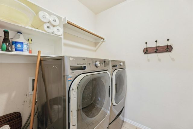 1004 Wallin Farms CV, Hutto, TX 78634