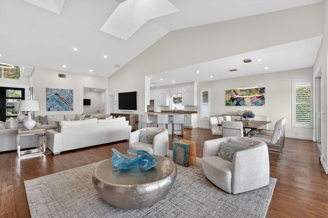 167 Regatta Drive, Jupiter, FL 33477