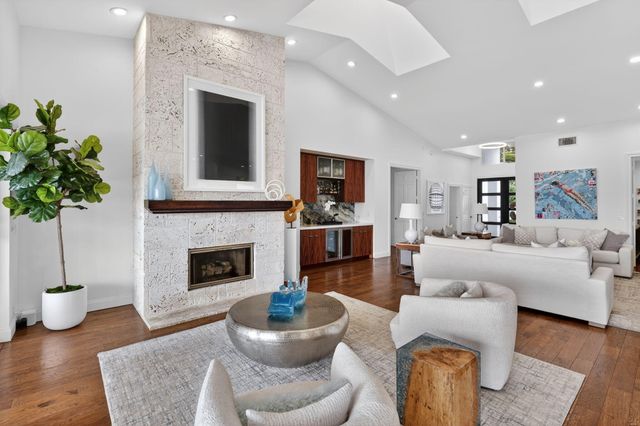 167 Regatta Drive, Jupiter, FL 33477