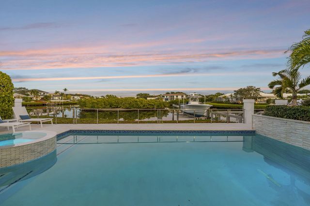 167 Regatta Drive, Jupiter, FL 33477