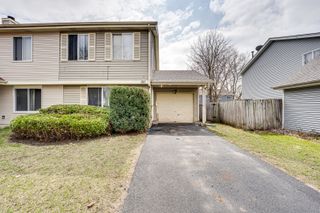 1111 Brunswick Lane, Aurora, IL 60504