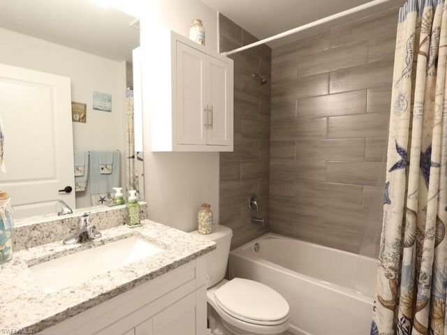6069 Laurelwood DR, Fort Myers, FL 33905