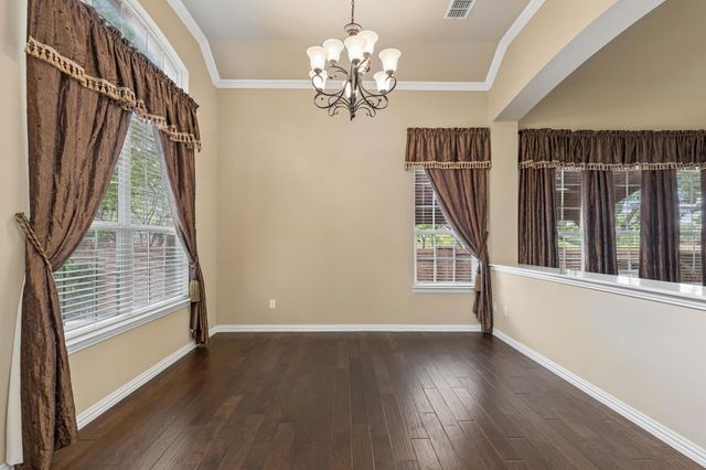 4145 Cobblestone Drive, Carrollton, TX 75007