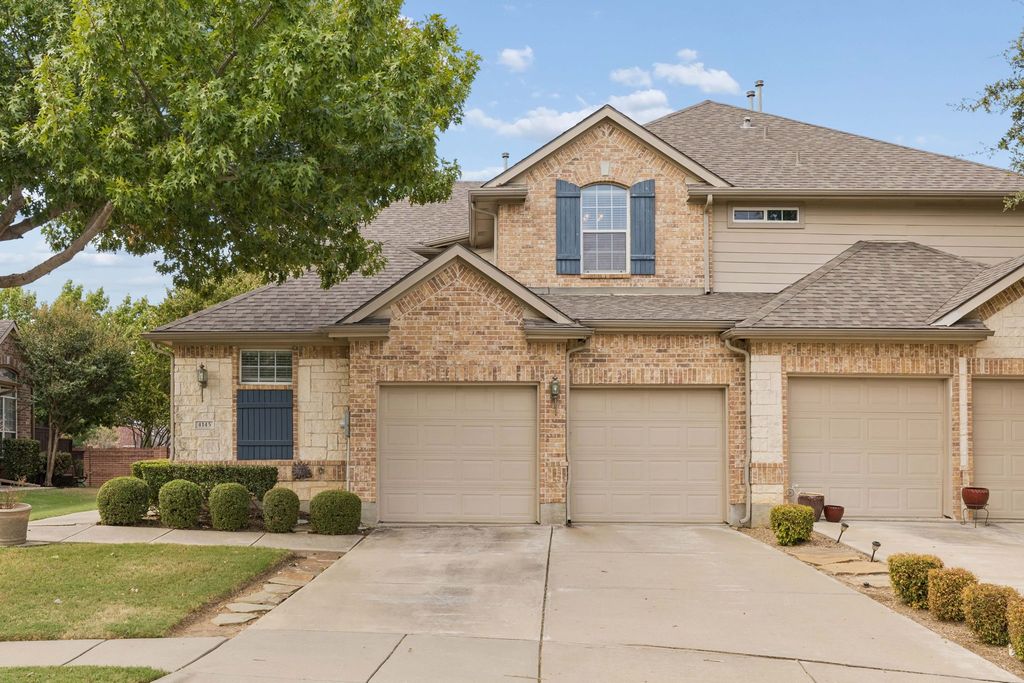 4145 Cobblestone Drive, Carrollton, TX 75007 — photo 2