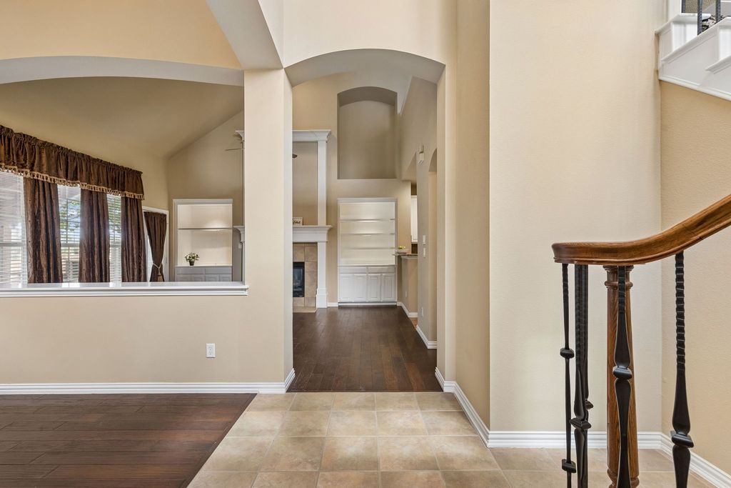 4145 Cobblestone Drive, Carrollton, TX 75007 — photo 5