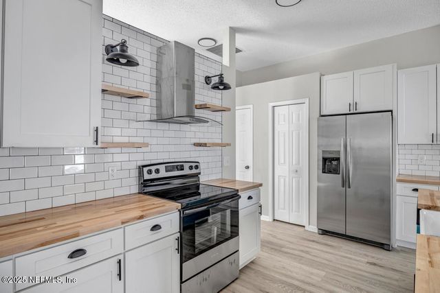 5511 KILCULLEN Lane, Jacksonville, FL 32244