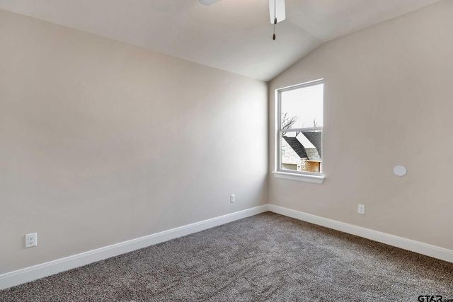 4344 MacNab Dr #31, Tyler, TX 75707