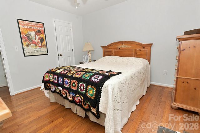 183 Mckinney Road W, Marion, NC 28752