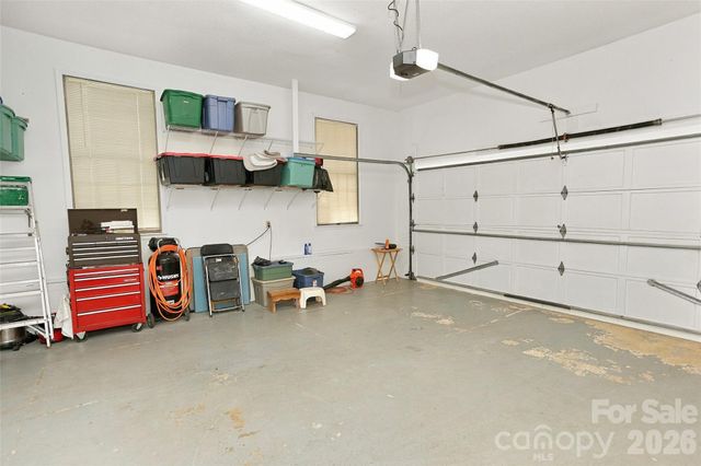 183 Mckinney Road W, Marion, NC 28752