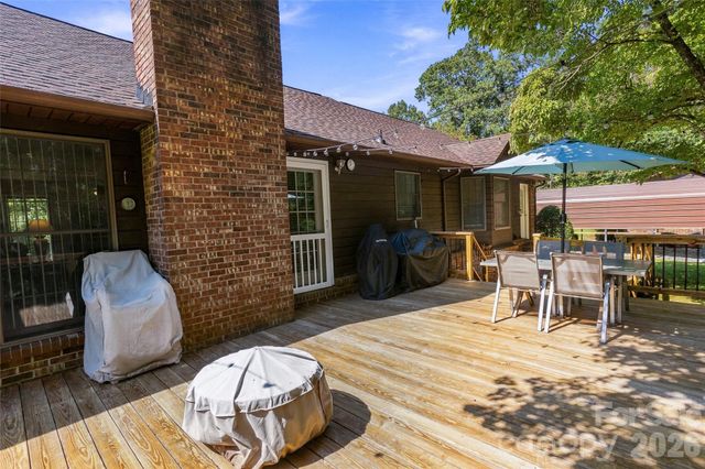 183 Mckinney Road W, Marion, NC 28752