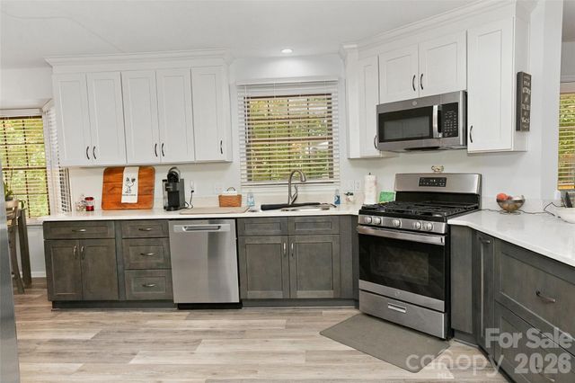 183 Mckinney Road W, Marion, NC 28752